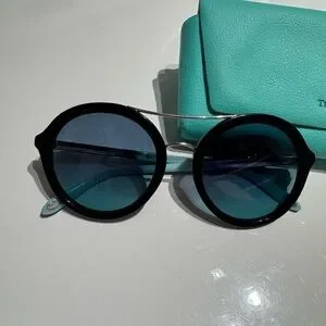 Tiffany & Co. Black circle Sunglasses with Teal Case Tiffany & Co. | Accessories | Tiffany Co Black Circle  main image 2
